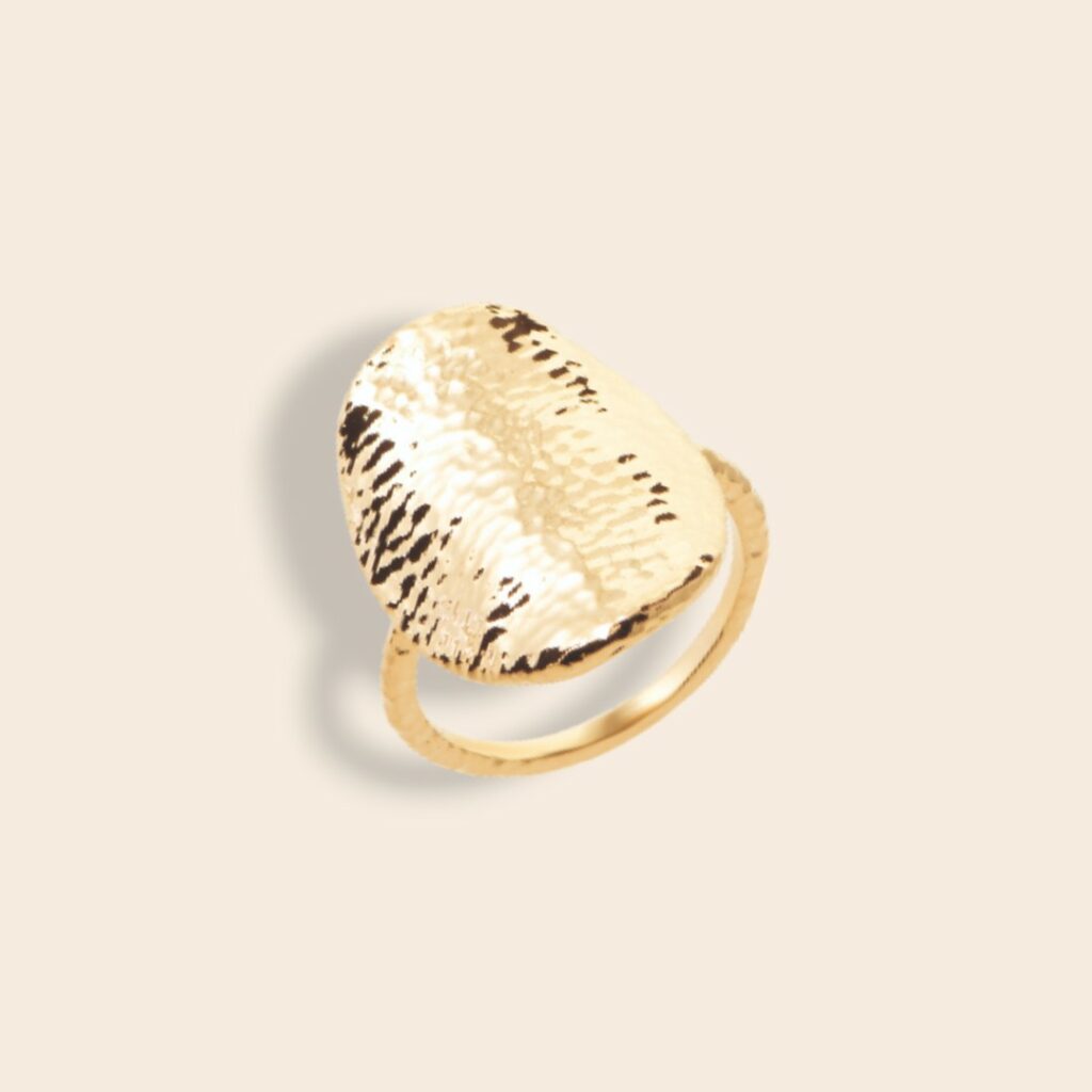 Bague MARYLINE martelée – Doré