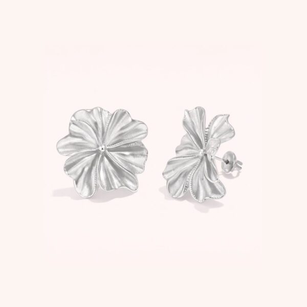 Boucles JORJA fleur argenté