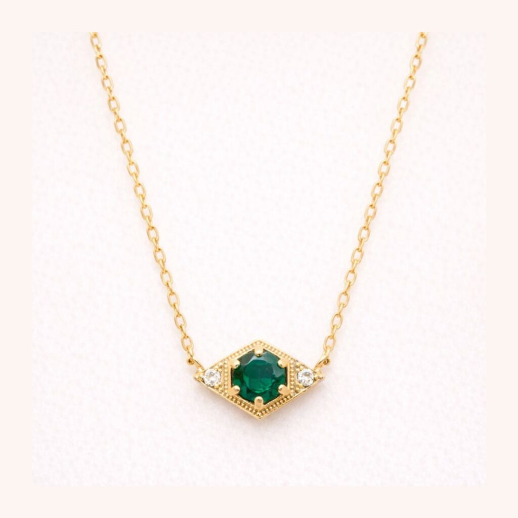 Collier nephera