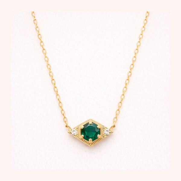 Collier nephera